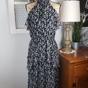 NWT Express black & white floral dress size large